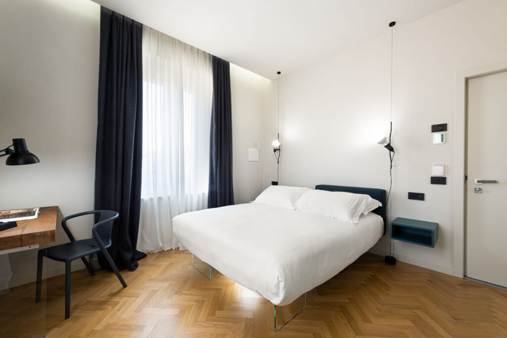 Room 4